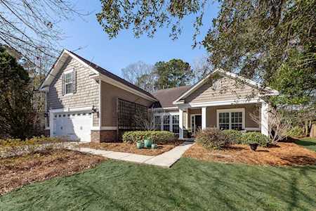 7542 Hawks Circle Hanahan, SC 29410