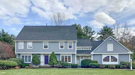 12 Brewer Drive Westborough, MA 01581