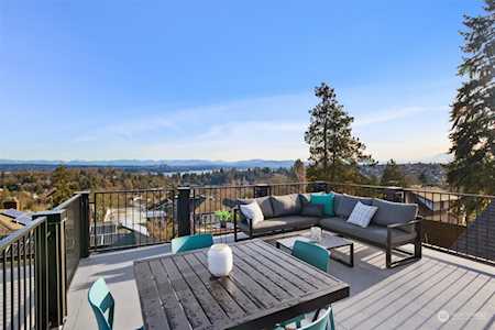 616 23rd Ave E Seattle, WA 98112