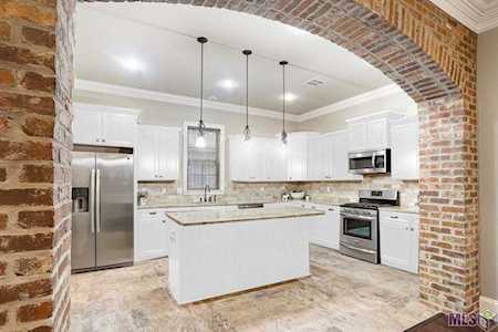 2956 Meadow Grove Ave Zachary, LA 70791