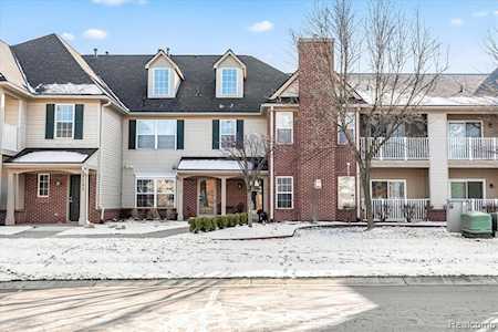 4184 Hampton Ridge Blvd Genoa Twp, MI 48843