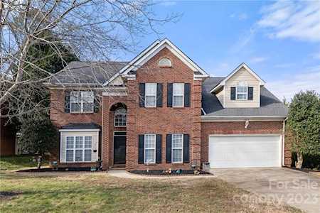 12543 Cedar Post Ln Charlotte, NC 28215