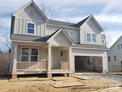 6125 Sandy Point Ln Belmont, NC 28012