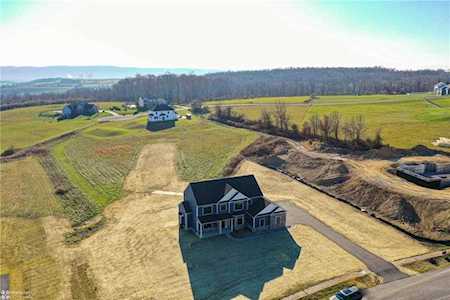 790 Emerald Valley Ln Bangor, PA 18013