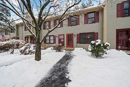 33 Bartemus Trl #33 Nashua, NH 03063
