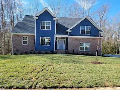 201 Cliftons Bluff Williamsburg, VA 23188