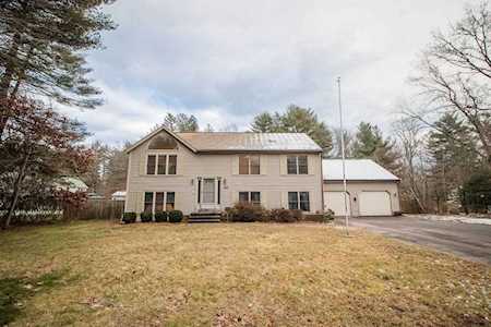 160 Princess Kate Cir Taunton, MA 02780