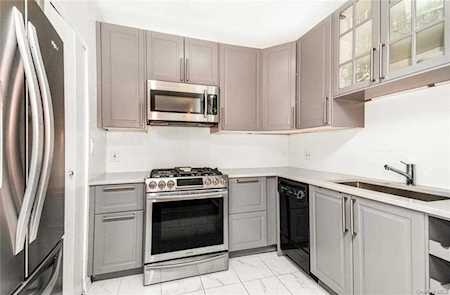 514 E 159th Street #7B Bronx, NY 10451