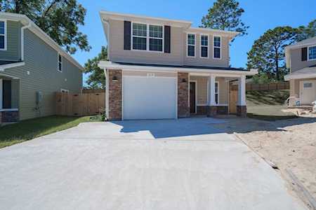319 Dahlquist Drive Crestview, FL 32539