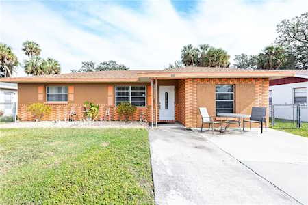 1419 17th St E Bradenton, FL 34208