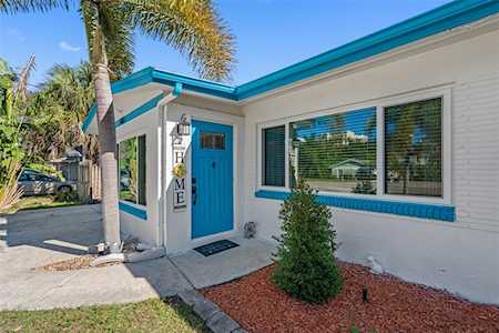 605 S Florida Ave Tarpon Springs, FL 34689