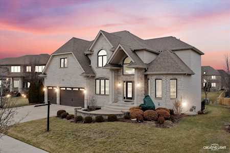 11542 Century Circle Plainfield, IL 60585