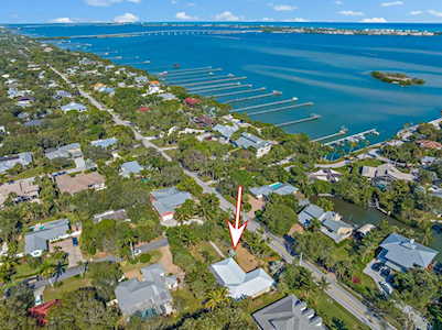 123 S Sewalls Point Road Sewalls Point, FL 34996