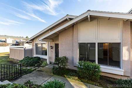 8046 Camino Tranquilo San Diego, CA 92122
