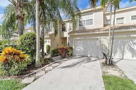 9962 Lago Drive Boynton Beach, FL 33472