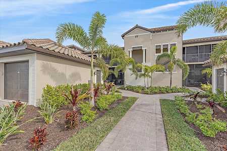 5711 Palmer CIRCLE #103 Bradenton, FL 34211