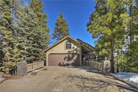 26380 Walnut Hills Dr Lake Arrowhead, CA 92352