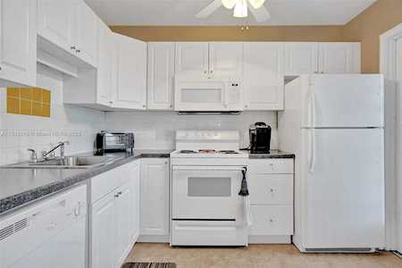 4310 NW 12th Ct #106 Lauderhill, FL 33313