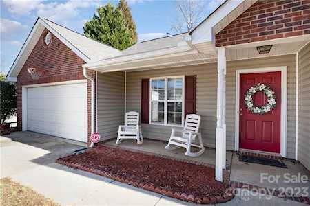 11116 Astoria Dr Charlotte, NC 28262