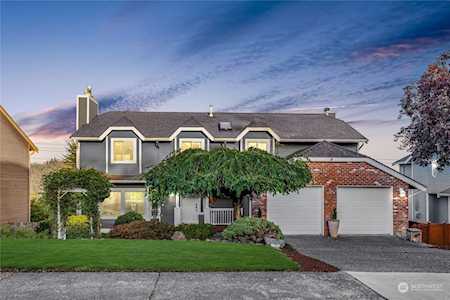 8416 128th Ave SE Newcastle, WA 98056