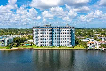 555 SE 6th Avenue #2c Delray Beach, FL 33483