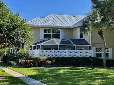 2842 SW Lakemont Place Palm City, FL 34990