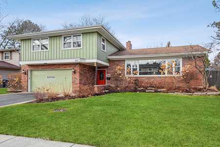 640 Castlewood Ln Deerfield, IL 60015