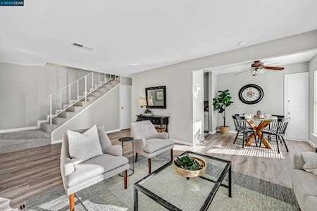 2037 Sierra Rd #5 Concord, CA 94518