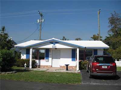 1867 NW 46th St Tamarac, FL 33309