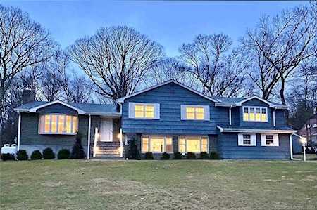 240 Rock Ridge Road Fairfield, CT 06824