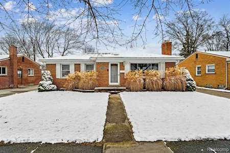 33000 Hees St Livonia, MI 48150