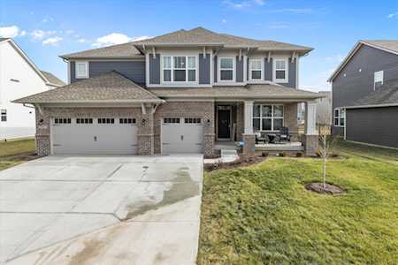 10407 Wenesaga Ct Fortville, IN 46040