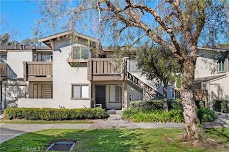 37 Smokestone #34 Irvine, CA 92614