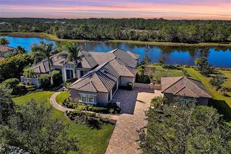 19443 Newlane PLACE Bradenton, FL 34202