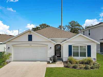 7760 Broad Point Dr Zephyrhills, FL 33540