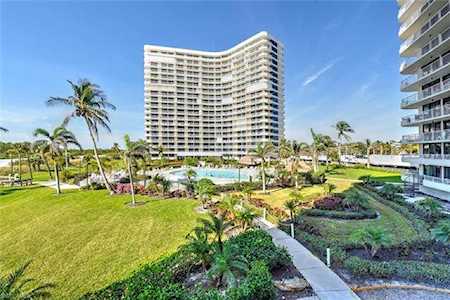 260 Seaview Ct #1-210 Marco Island, FL 34145