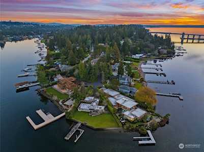 3667 Fairweather Ln Medina, WA 98039