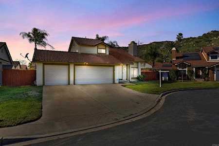 10240 Caminito Rio Ct. Lakeside, CA 92040