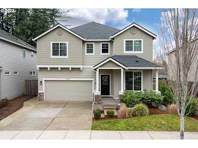 13921 SE Nightingale AVE Happy Valley, OR 97086