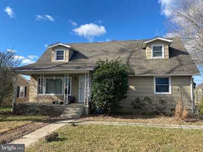 211 N Hantwerker Dr Delmar, DE 19940