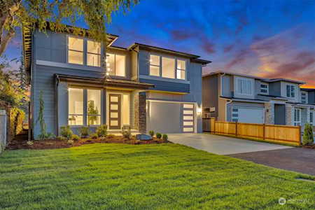 425 Rockefeller Ave Everett, WA 98201