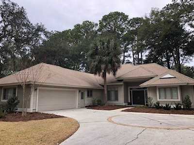 74 Wedgefield Dr Hilton Head Island, SC 29926