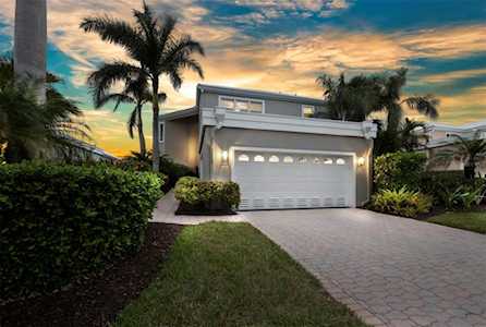 3496 Mistletoe Ln Longboat Key, FL 34228
