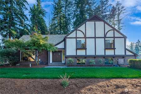 15511 131st Ave E Puyallup, WA 98374