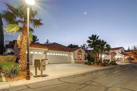 7401 Painted Shadows Way Las Vegas, NV 89149