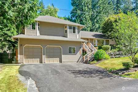 23613 71st Dr SE Woodinville, WA 98072
