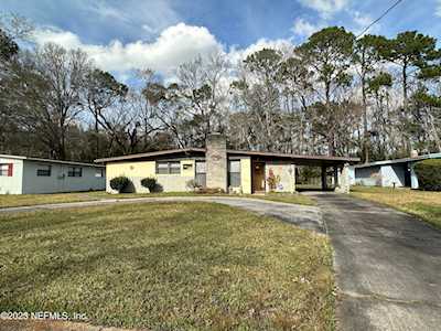 7079 Deauville RD Jacksonville, FL 32205