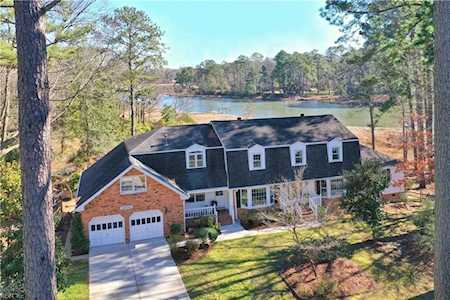3900 Regal Ct Virginia Beach, VA 23452