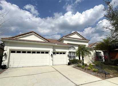 8310 Windsor Bluff Dr Tampa, FL 33647
