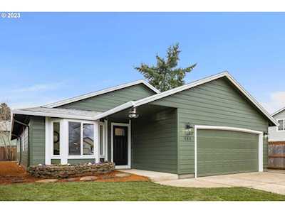 585 SE 68th AVE Hillsboro, OR 97123